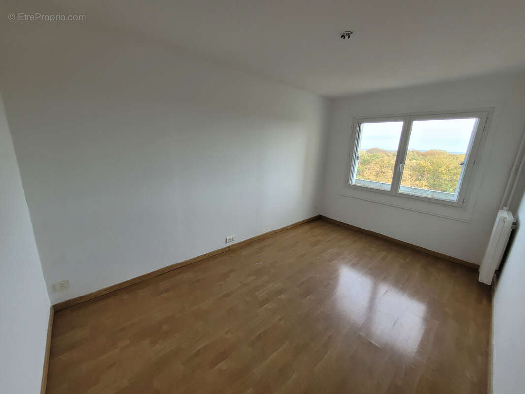 Appartement à TREMBLAY-EN-FRANCE