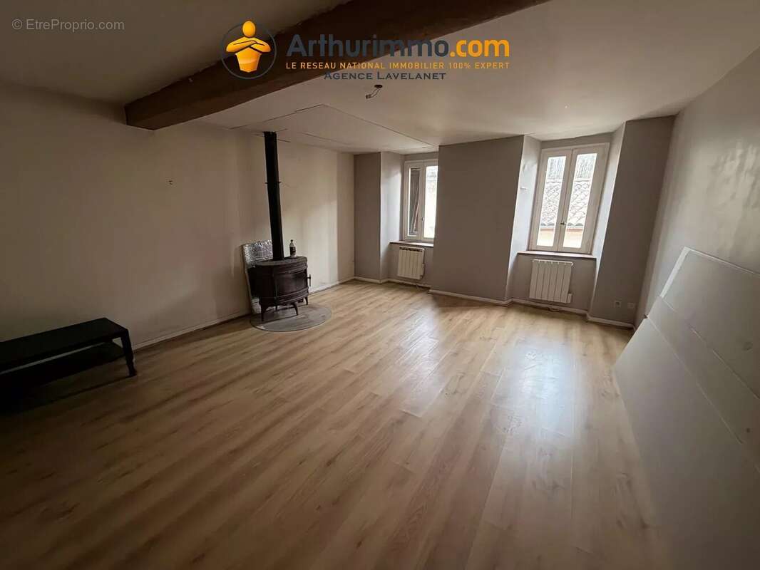 Appartement à MONTFERRIER