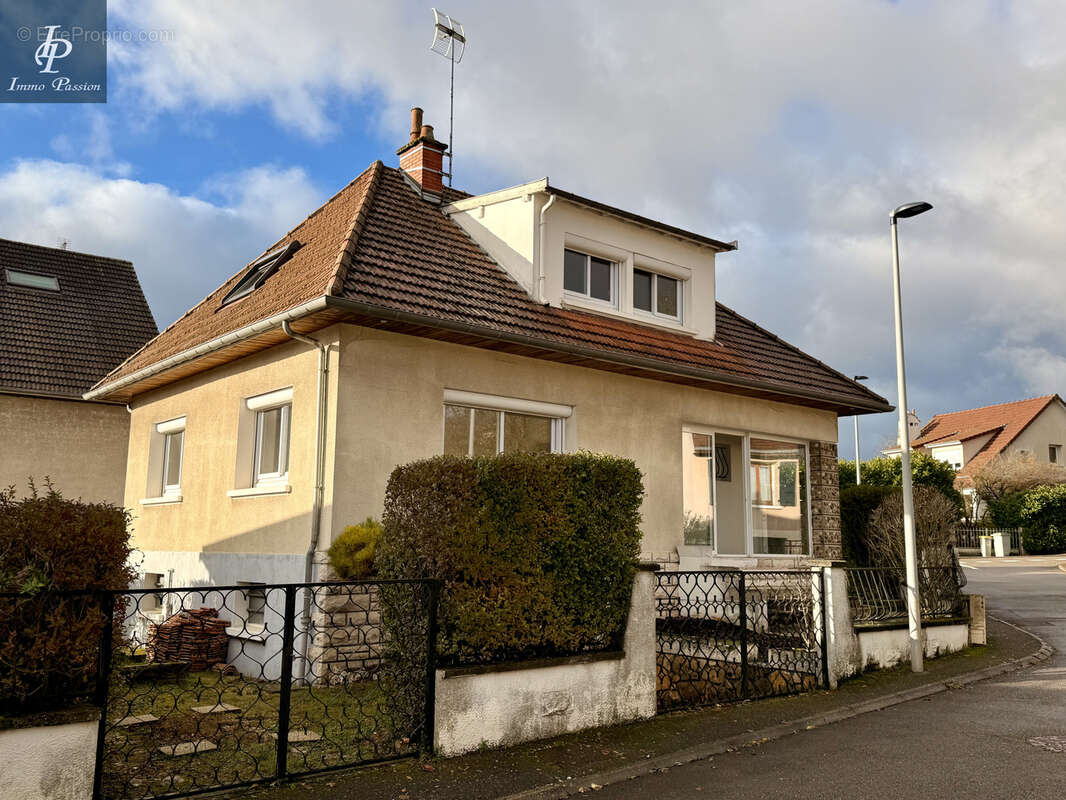 Maison à TALANT