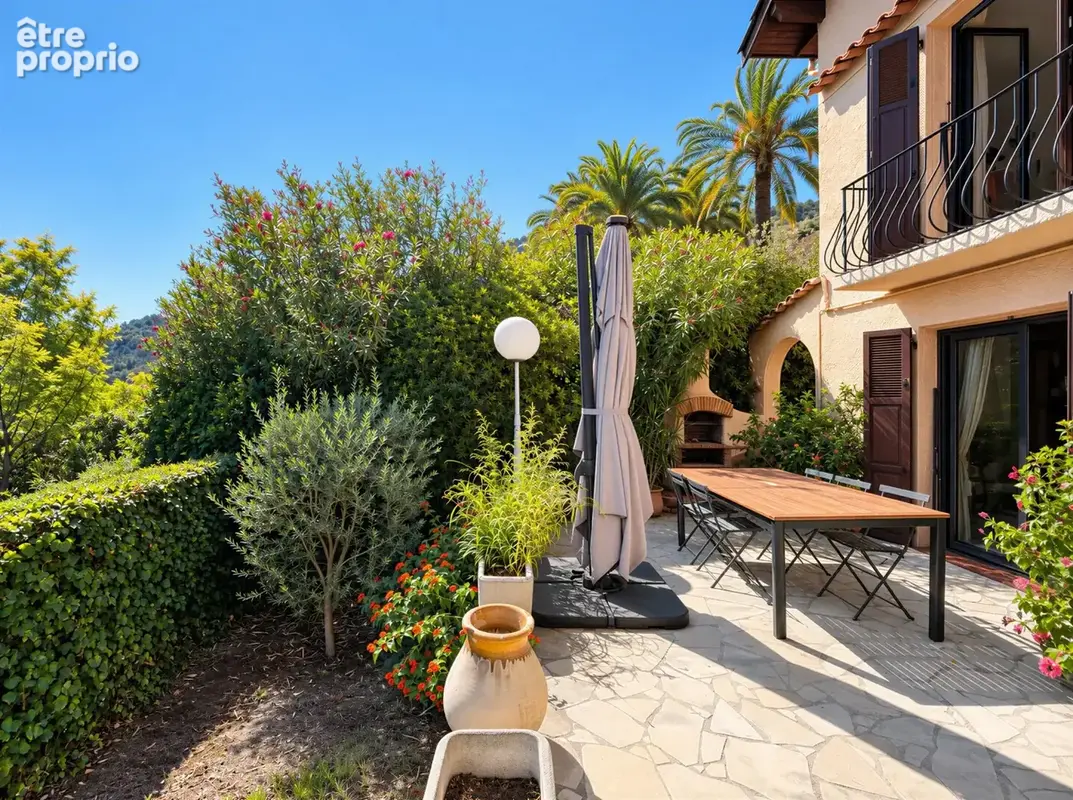 Villefranche sur Mer - Maison avec possibilité d’agrandissement et piscinable - photo 3