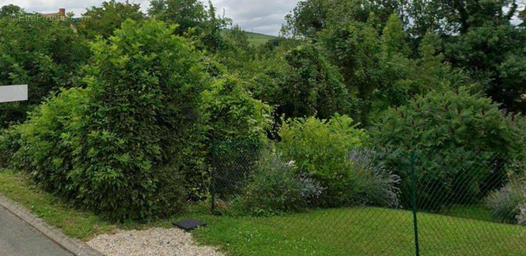 Terrain à BRUGNY-VAUDANCOURT