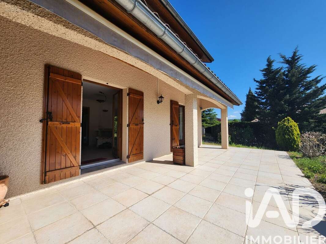 Photo 3 - Maison à L'ISLE-D'ABEAU