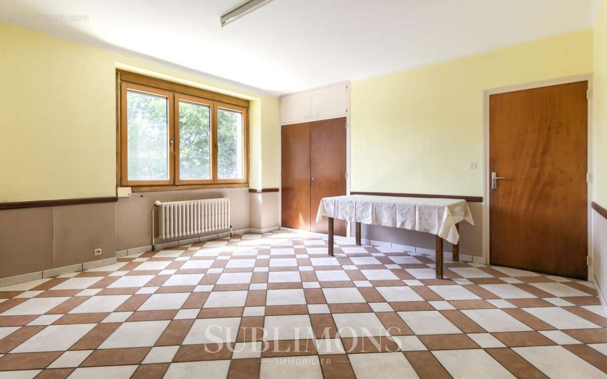 Maison de caractère à rénover au coeur de Larré (56) - photo 4
