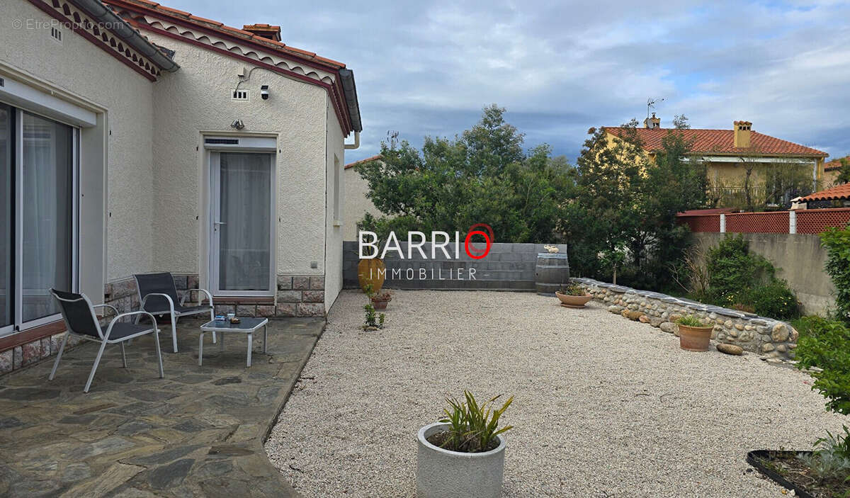 Maison à SAINT-GENIS-DES-FONTAINES