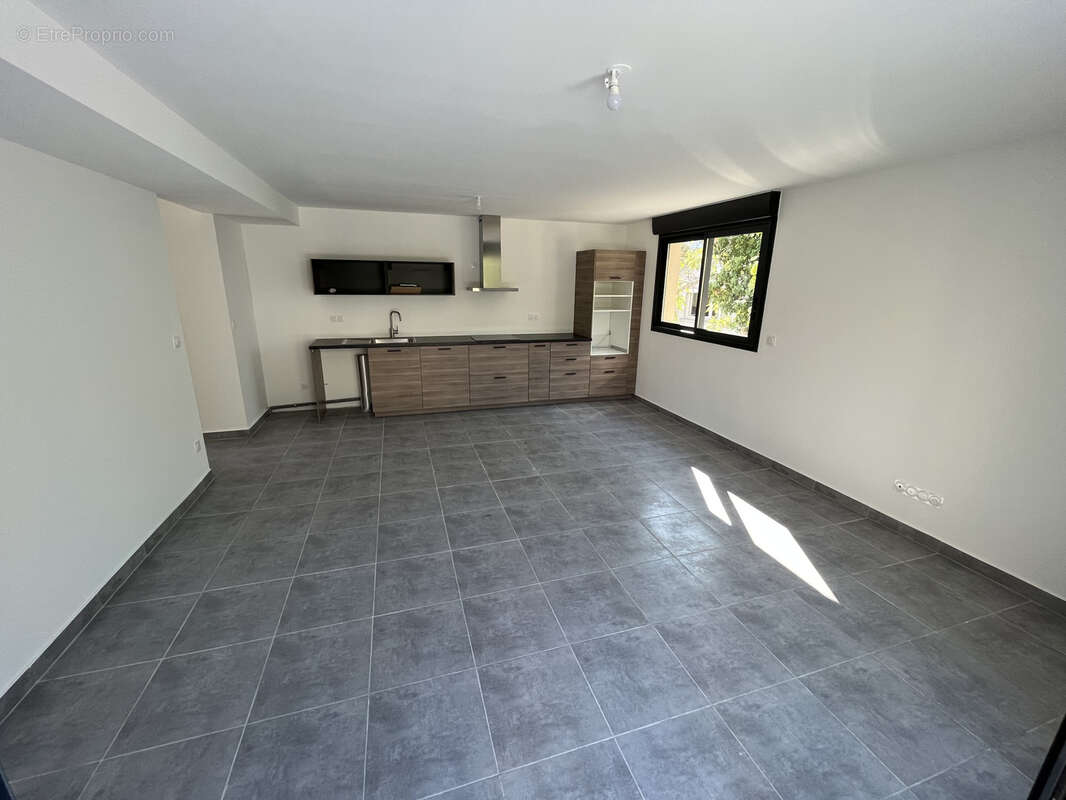 Appartement à LES PENNES-MIRABEAU