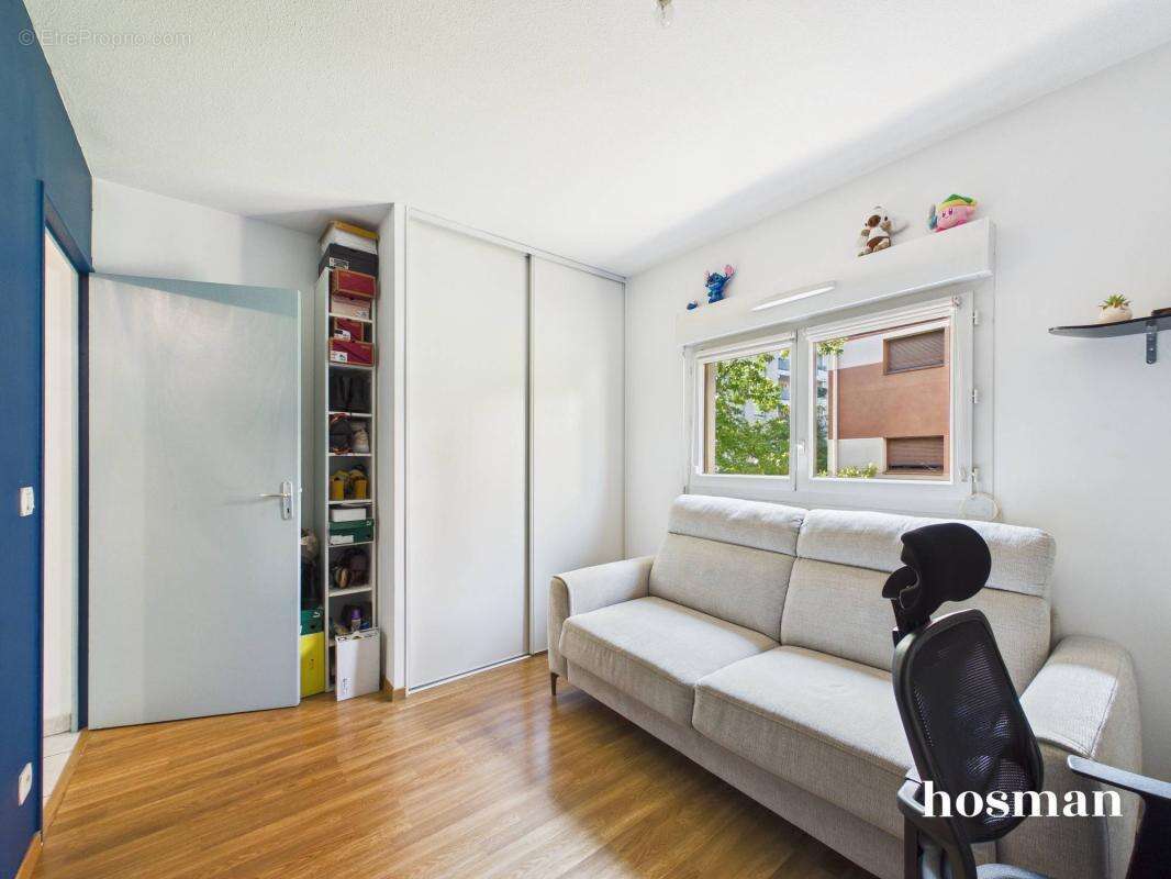Joli appartement T3 de 66 m2, entièrement rénové en 2024 avec balcon de 6m2. Villeurbanne -Grand-Clément-Cusset - photo 12