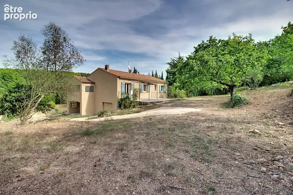 Maison Lorgues de 162 m2 avec piscine 10x6  et garage sur un terrain de 7567m2 - photo 17