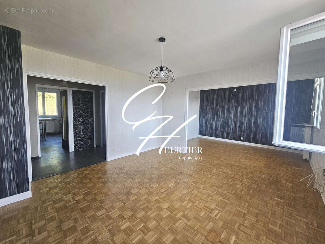 Appartement à VOIRON