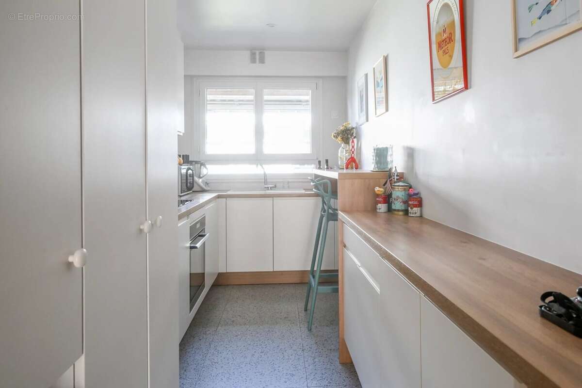 Appartement à PARIS-7E