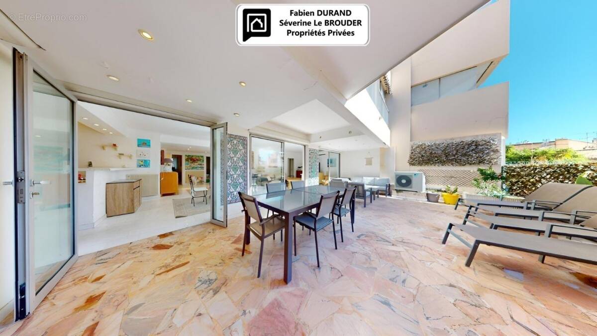 Appartement à CANNES