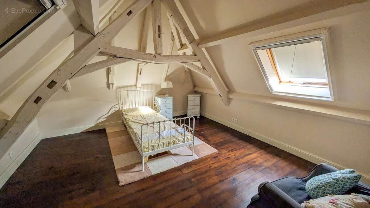 Maison à BEAULIEU-SUR-DORDOGNE