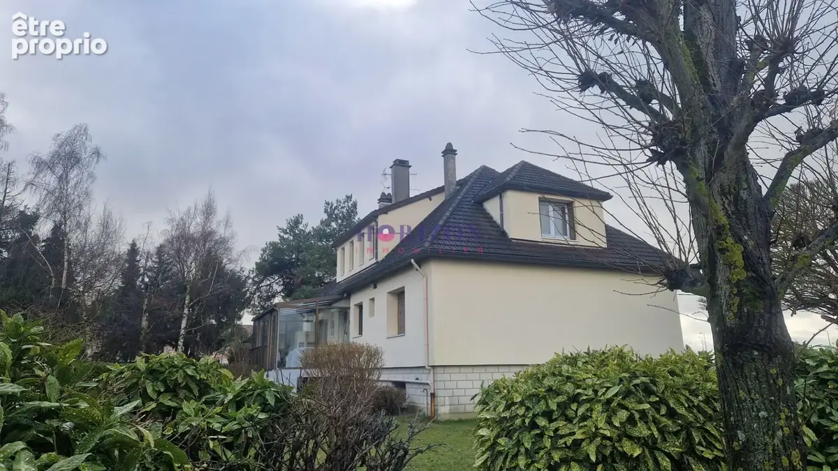 Maison  aux grands volumes  à  Marly la ville - photo 2
