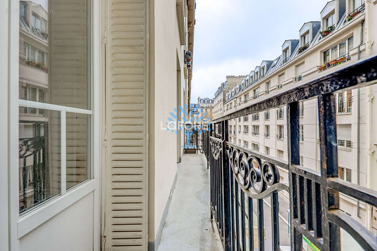 Appartement à PARIS-11E