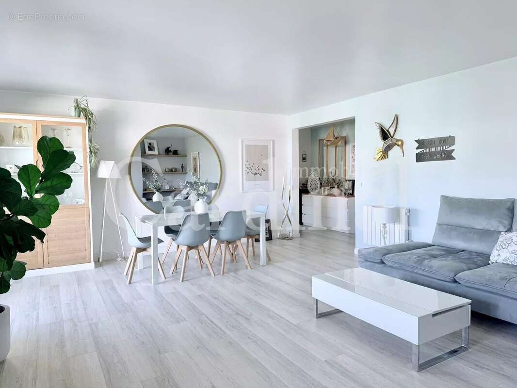 Appartement à BAILLY