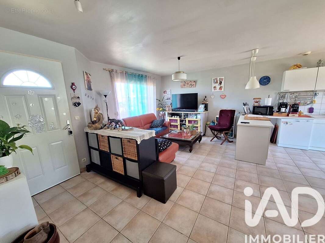 Photo 3 - Maison à SAINT-MAGNE-DE-CASTILLON