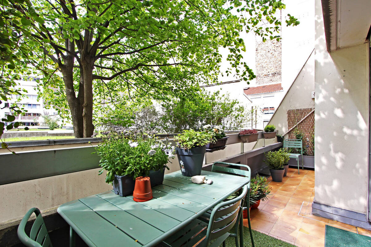 Appartement à PARIS-10E