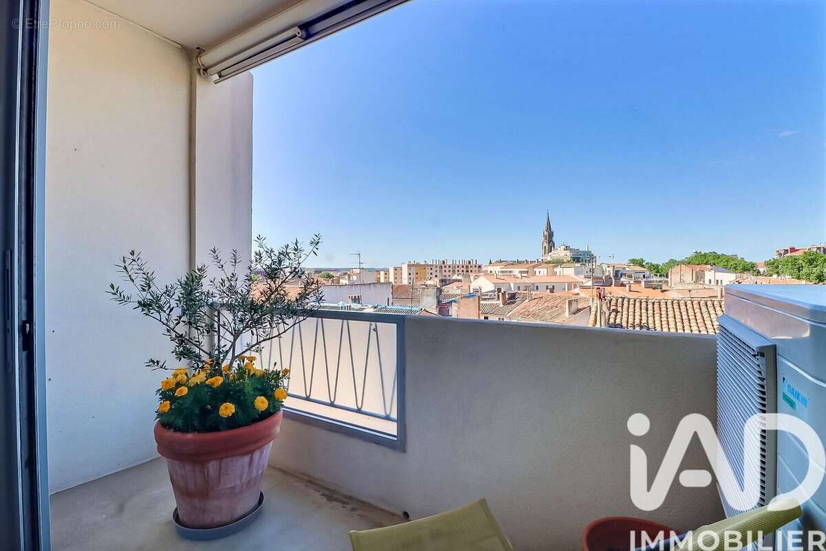 Photo 2 - Appartement à NIMES
