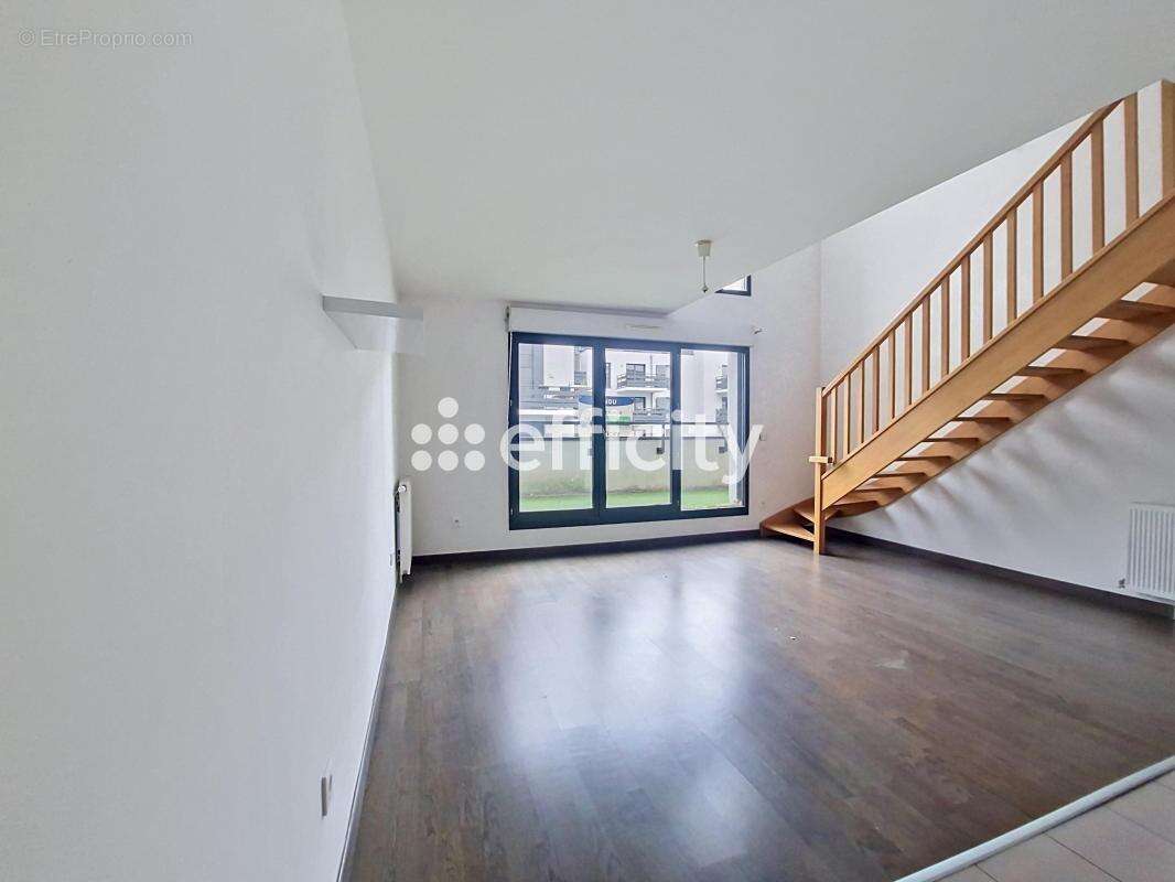 Appartement à PONTOISE