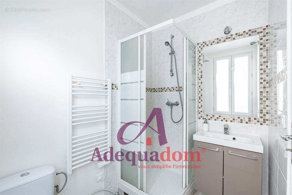 Appartement à ASNIERES-SUR-SEINE