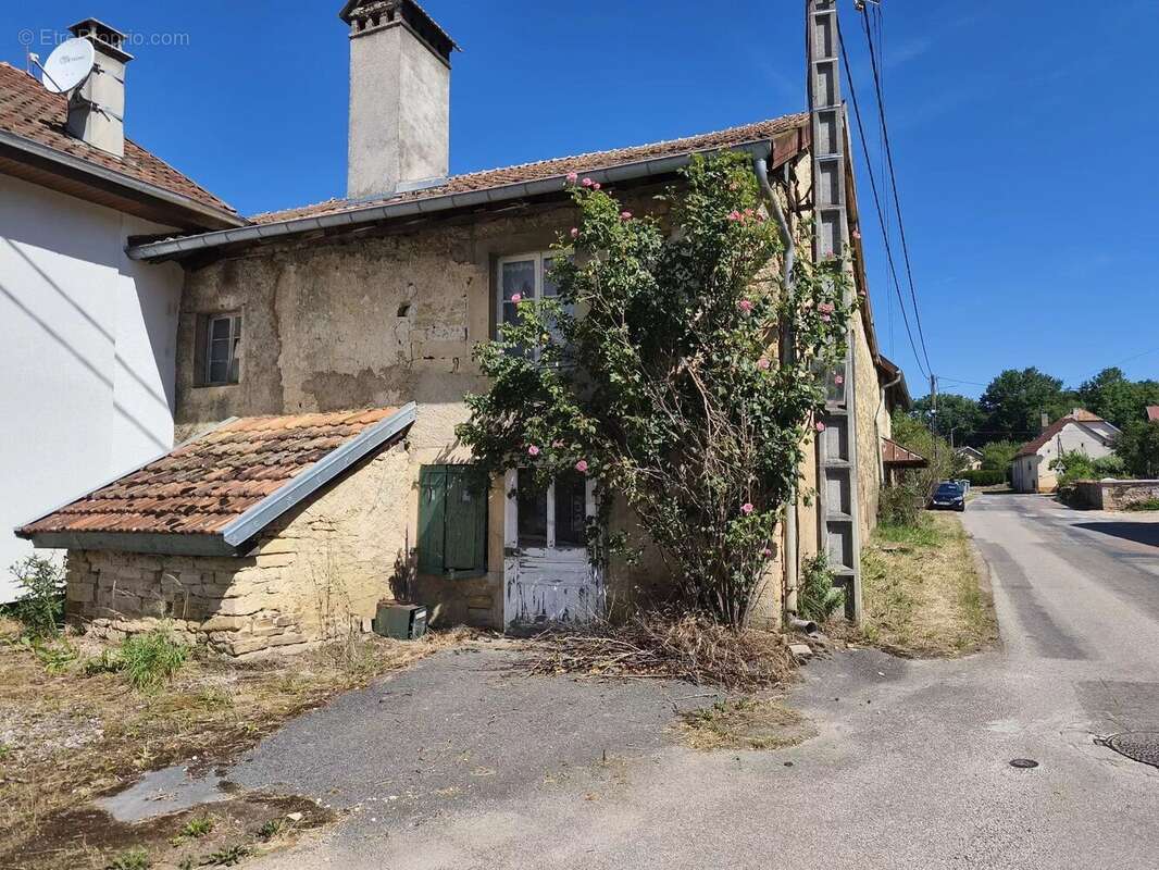 Maison à RAHON