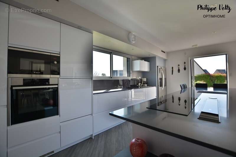 Maison à LE VIVIER-SUR-MER