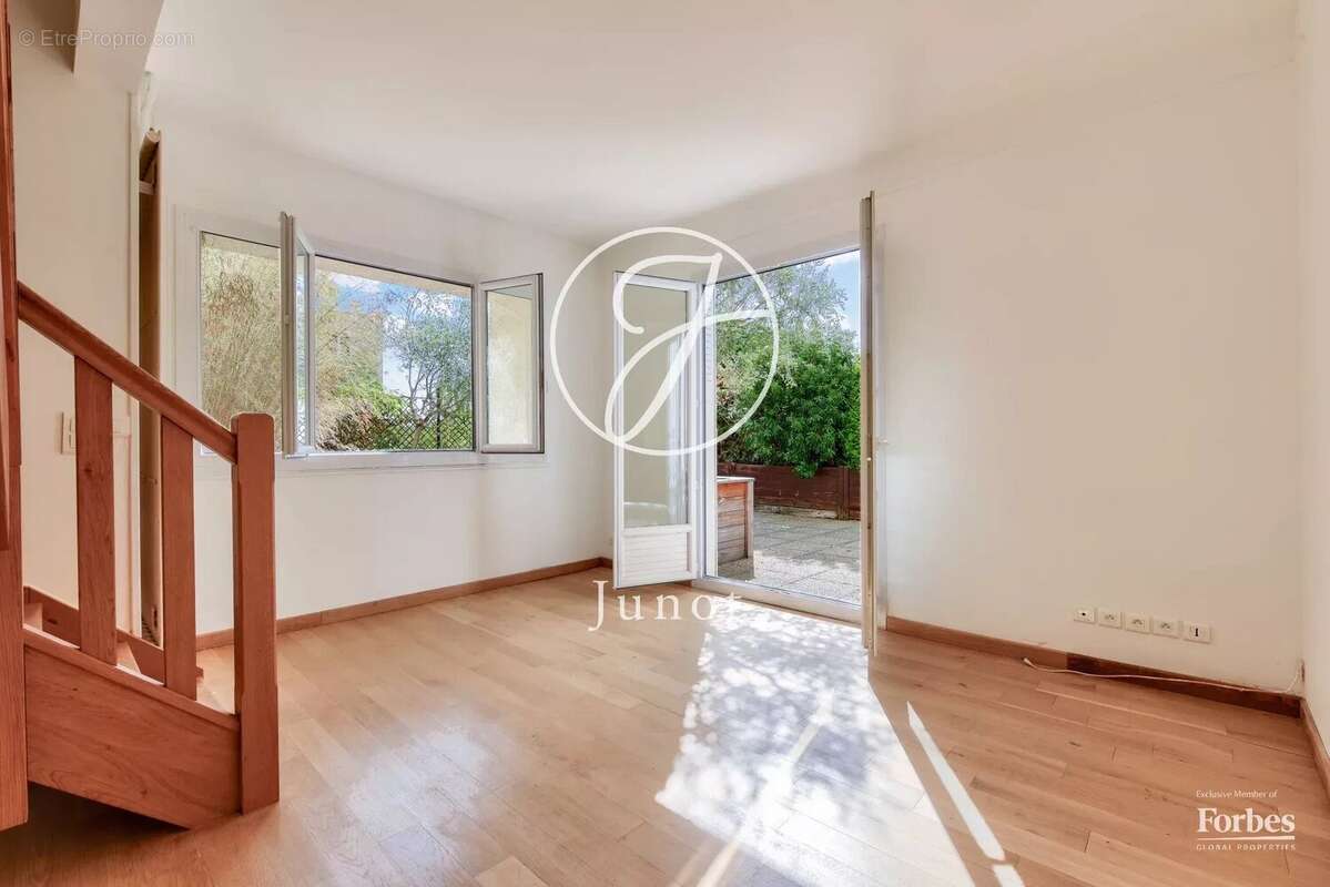 Appartement à SAINT-CLOUD