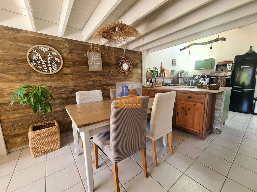 Maison à LA MONTAGNE