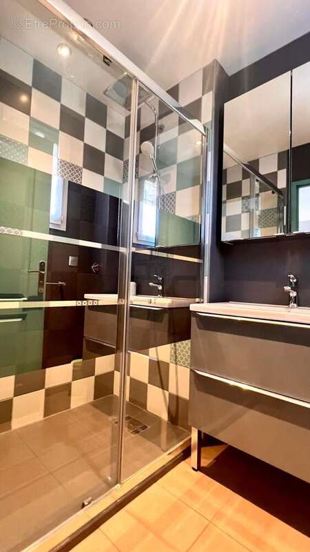 Photo 5 - Maison à FREJUS