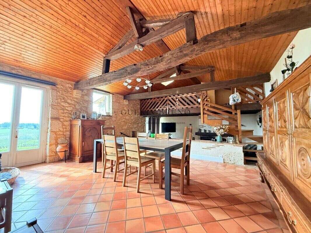Maison à MONBAZILLAC