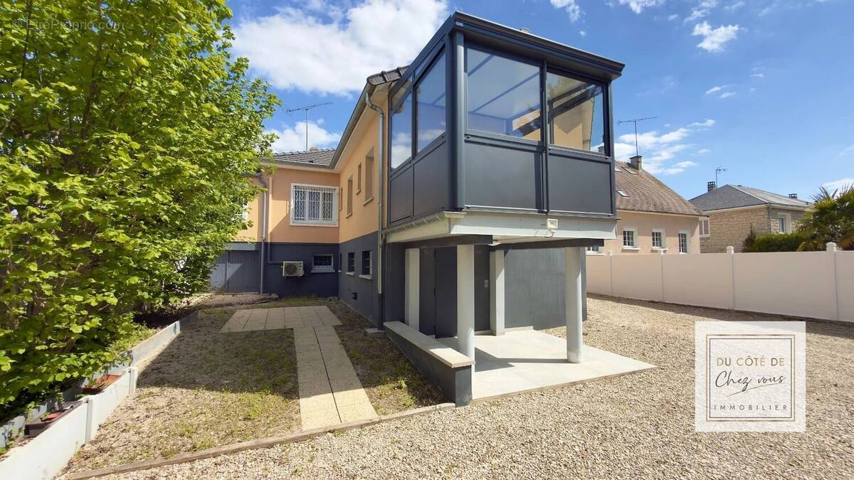 Maison à ROMILLY-SUR-SEINE