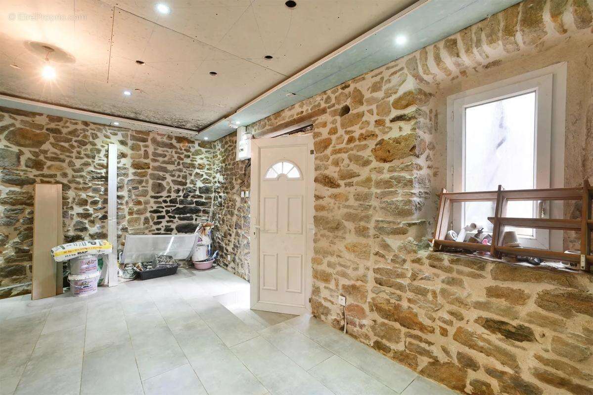 Maison à LA GRAND-COMBE