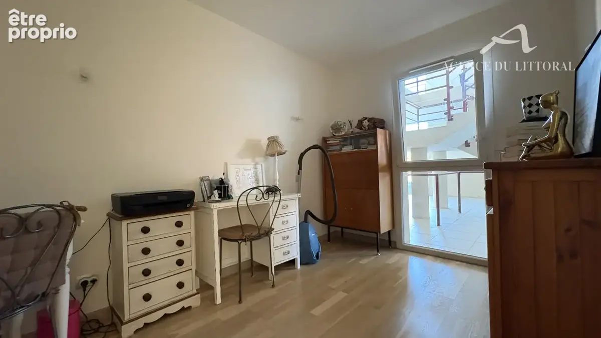 Appartement 3 pièces de 70 m2 Andernos-les-Bains centre ville - photo 8