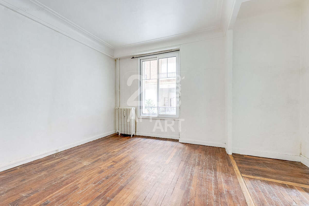 Appartement à PARIS-20E
