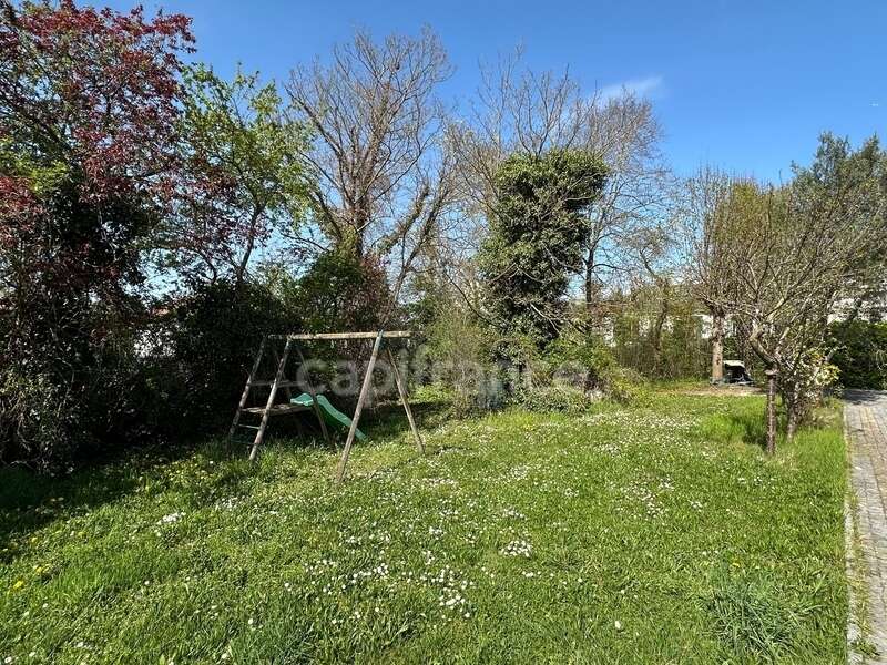 Terrain à SARTROUVILLE