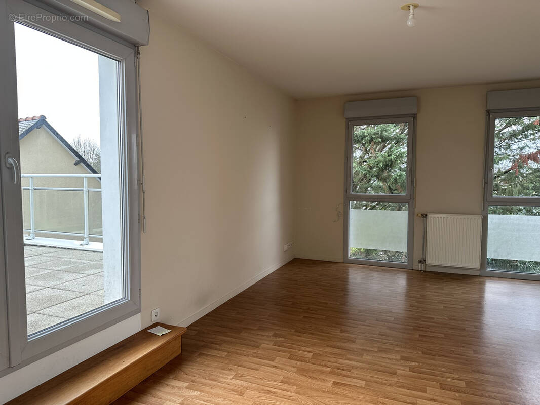 Appartement à SAINT-JACQUES-DE-LA-LANDE