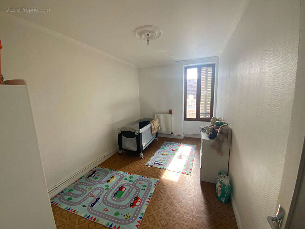 Immeuble de rapport - centre ville - photo 8