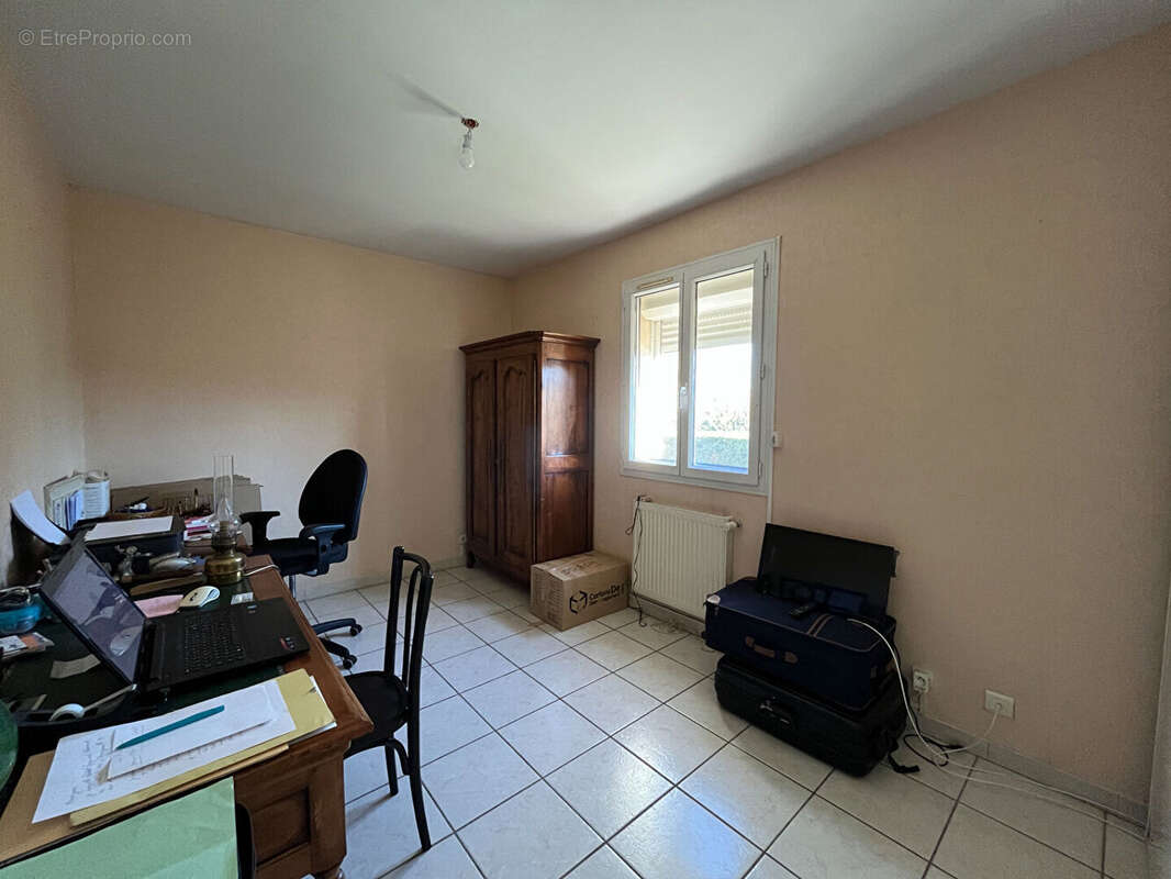 Maison à L'ISLE-SUR-LA-SORGUE