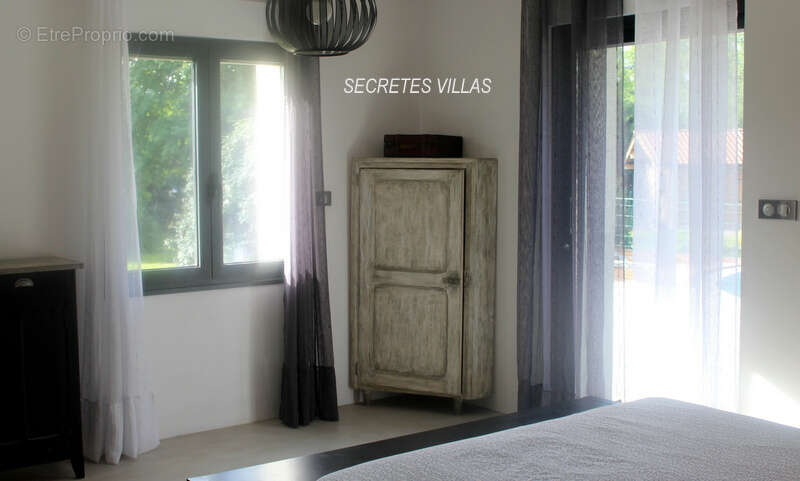 Maison à CAMBLANES-ET-MEYNAC