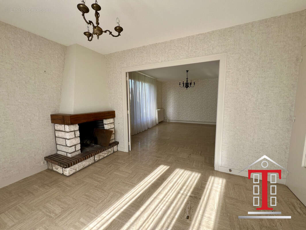 Maison à SCEAUX-D'ANJOU