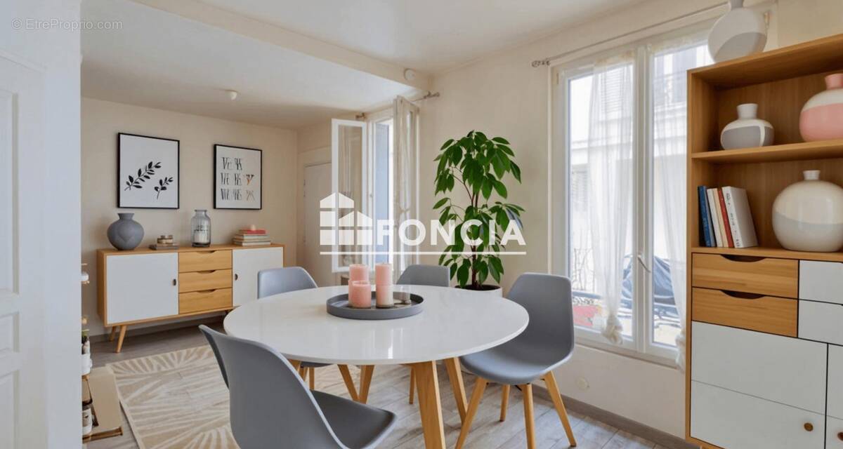 Appartement à PARIS-17E