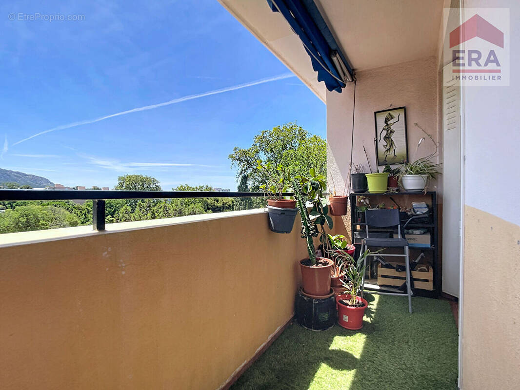Appartement à MARSEILLE-9E