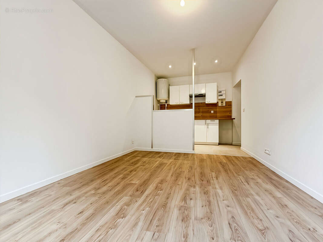 Appartement studio à vendre au centre-ville de Rosny-sous-Bois - Réf 4196 - photo 5