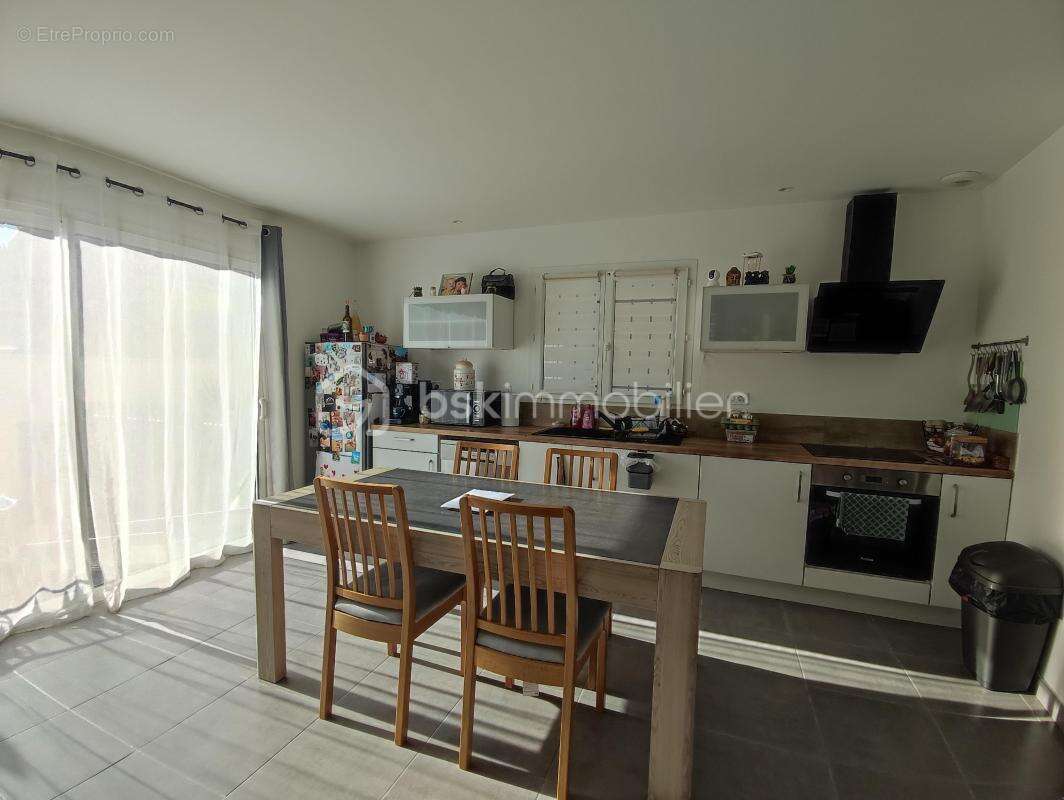 Maison à PONT-SAINT-ESPRIT