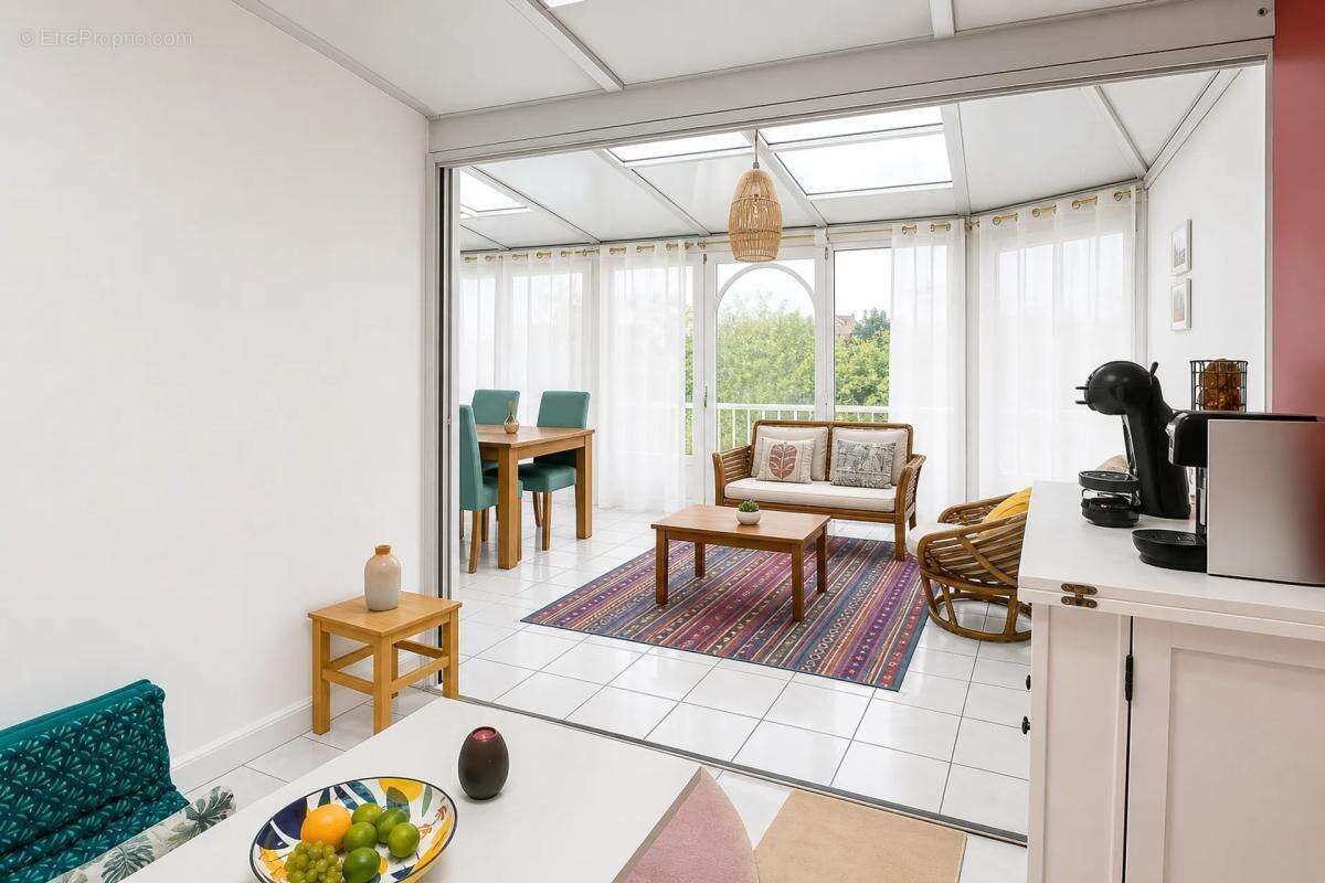 Maison de 5 pièces de 90 m² située à Luisant - photo 6