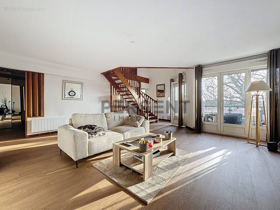 Appartement à CHARLEVILLE-MEZIERES