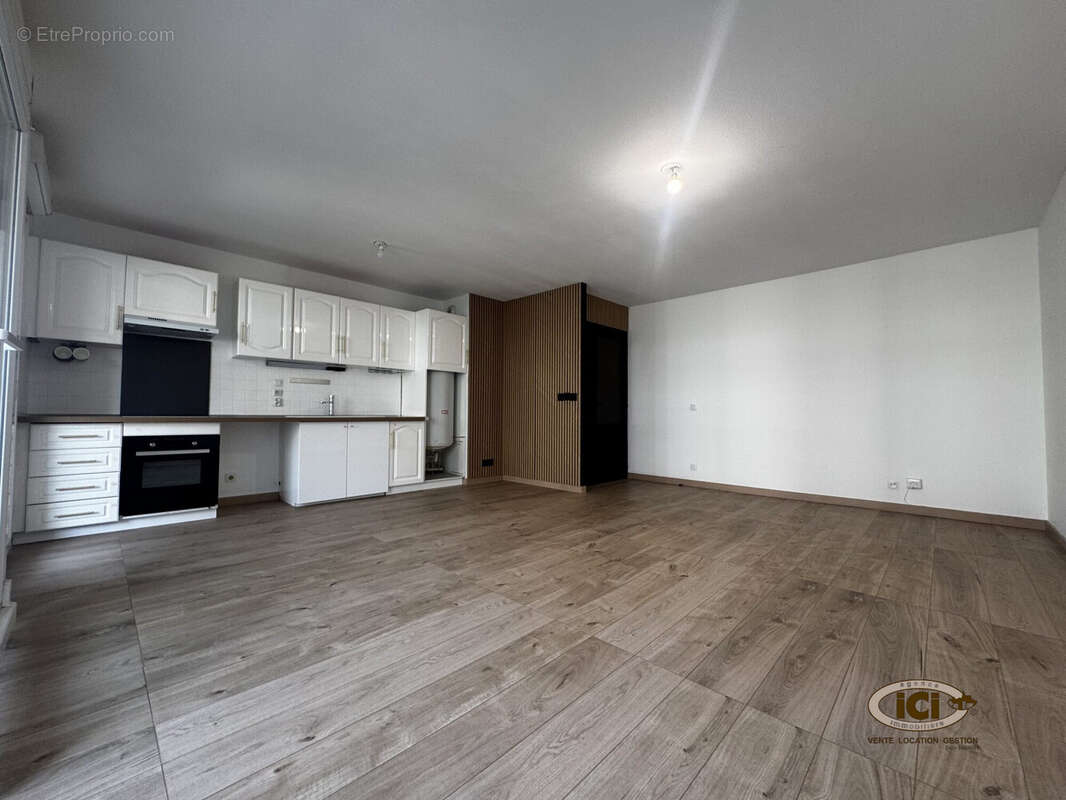Appartement 69 m² à Annemasse  - photo 2