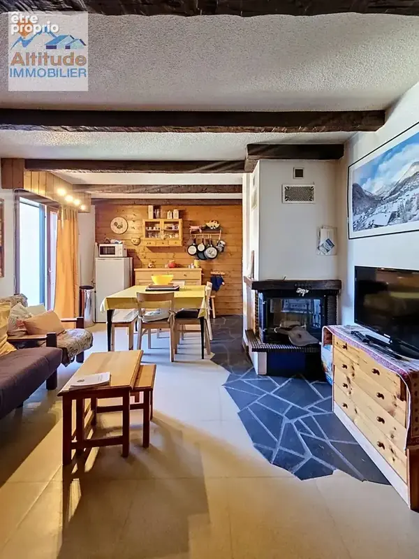 Appartement 3 pièces 49 m² à vendre à Chatel (74390) - photo 1