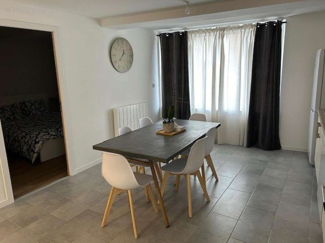 Appartement 180 m² à Changy  - photo 2