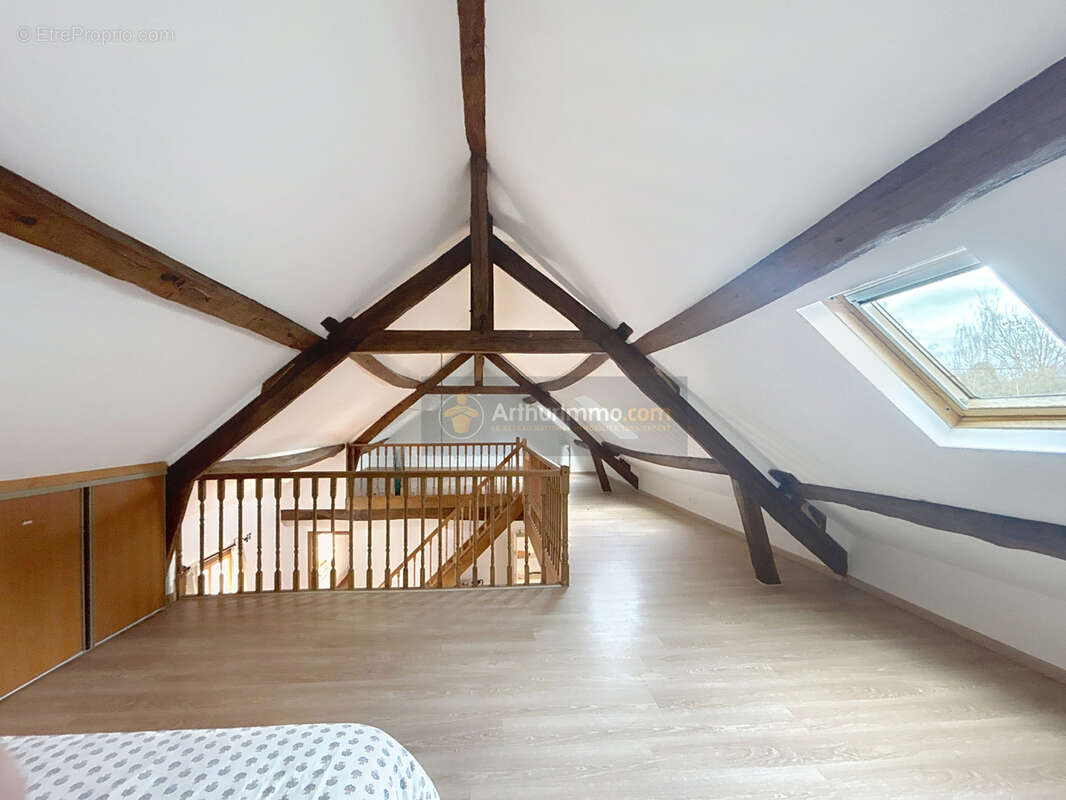 Maison à COULOMMIERS