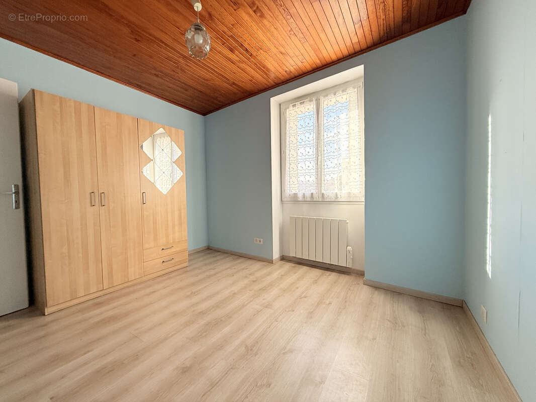 Cerdon   maison de village   77 m2   2 chambres   garage - photo 10